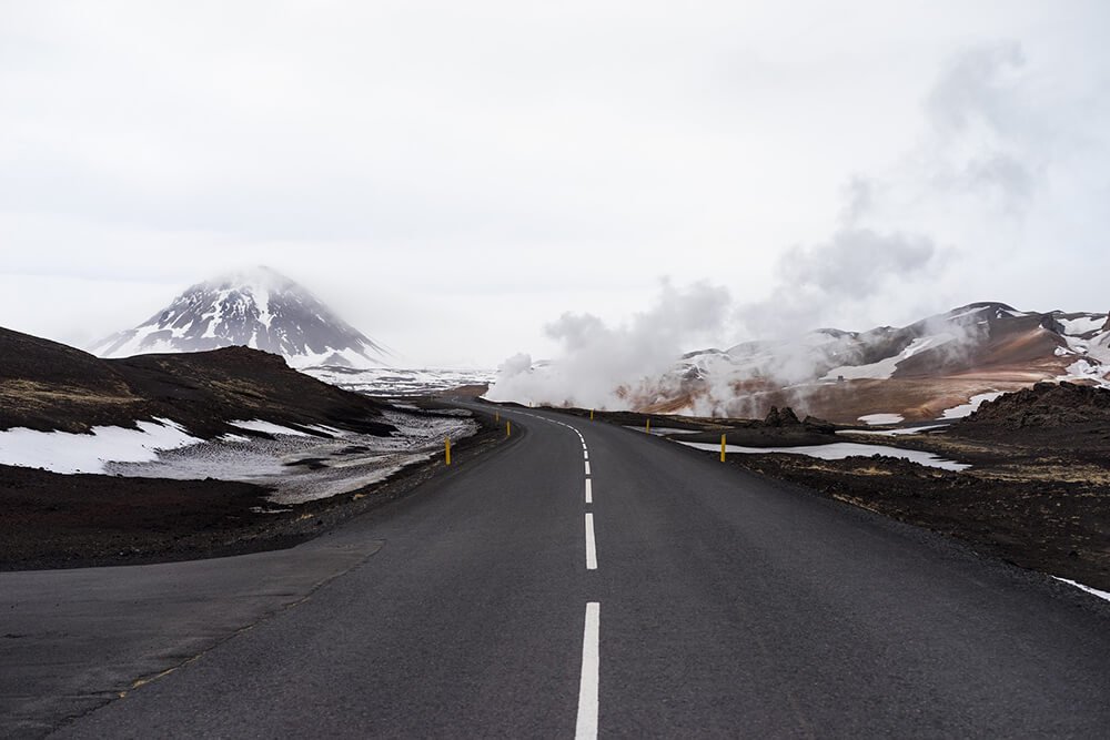 Freeing GitHub Copilot CLI from Tokens: Wiring Up a Local Model with Microsoft Foundry Local
